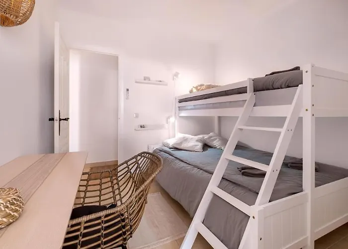 Rabat 2 Oasis * Nerja