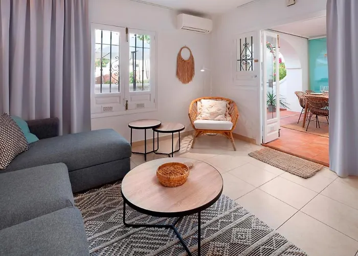 Rabat 2 Oasis * Nerja