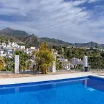 Rabat 2 Oasis Apartamento Nerja