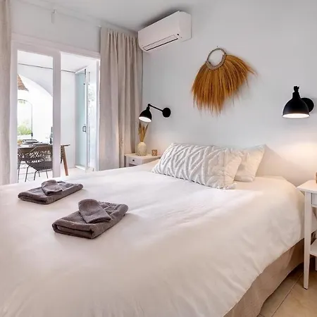 Rabat 2 Oasis Nerja